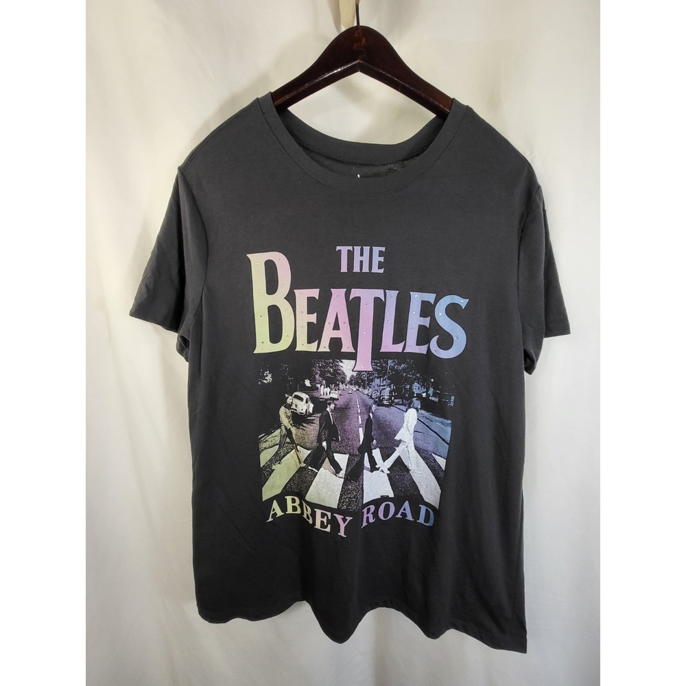 The Beatles Women's Abbey Road Tee Size M Gray Studded Letters Apple Corps Ltd.